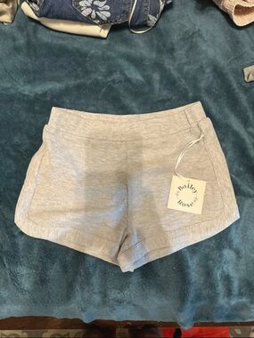 Bailey & Rose Light Gray Ribbed Athletic Shorts